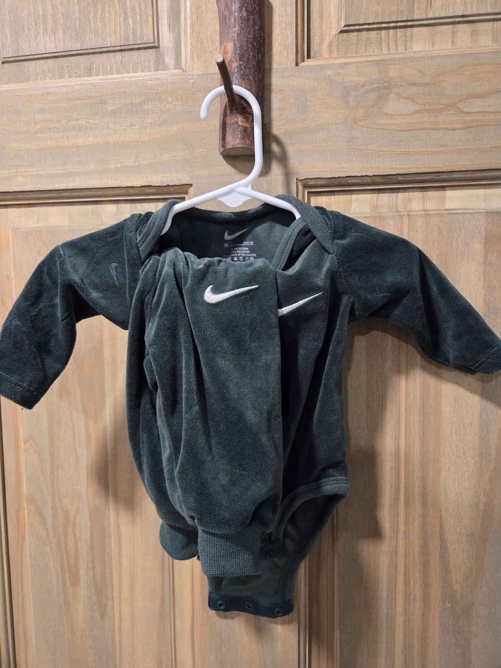 Nike Dark Green Velour Infant Matching Set